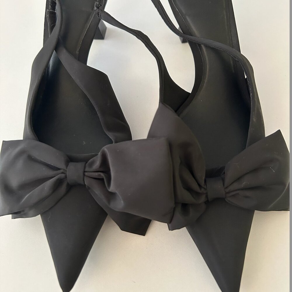 Zara Black Slingback Heels With Bow